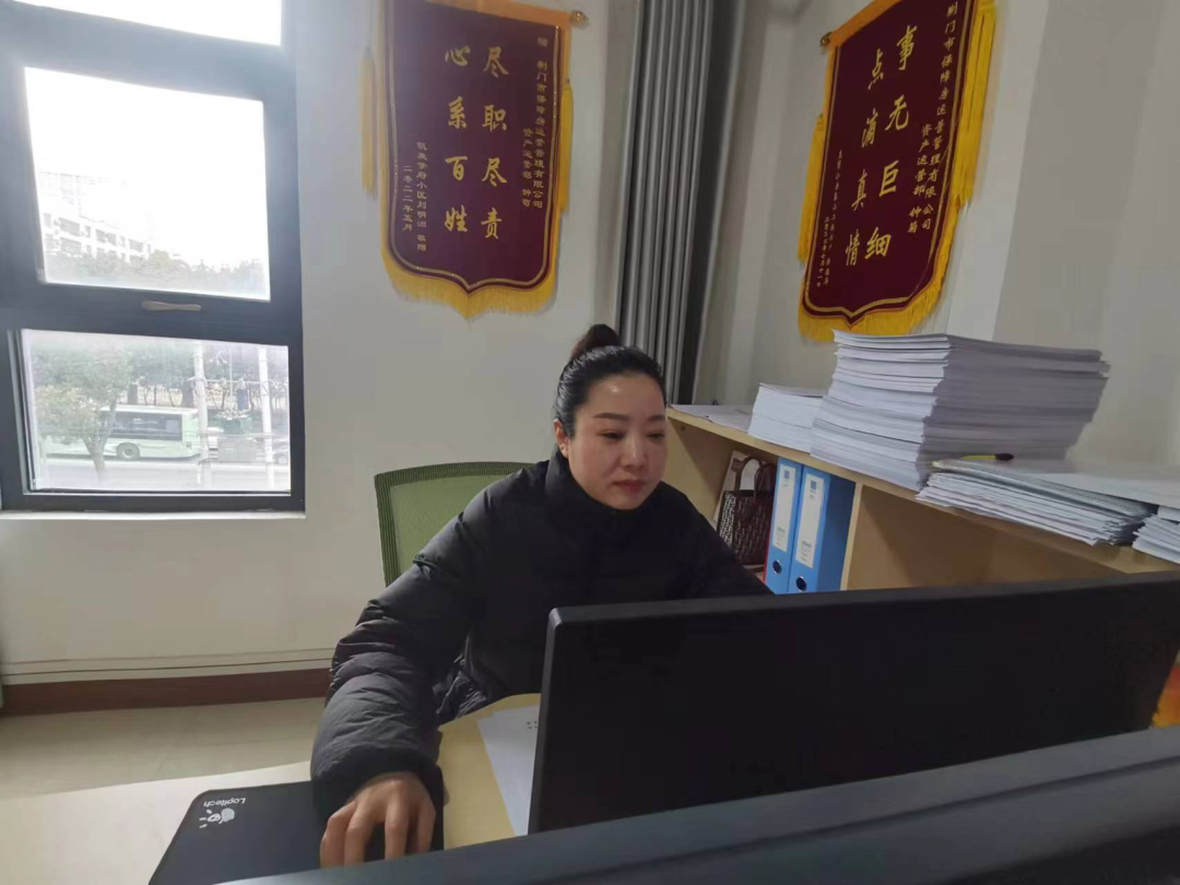 图片1 图片1