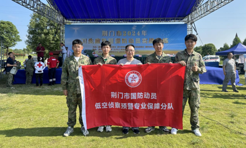 图片1 图片1