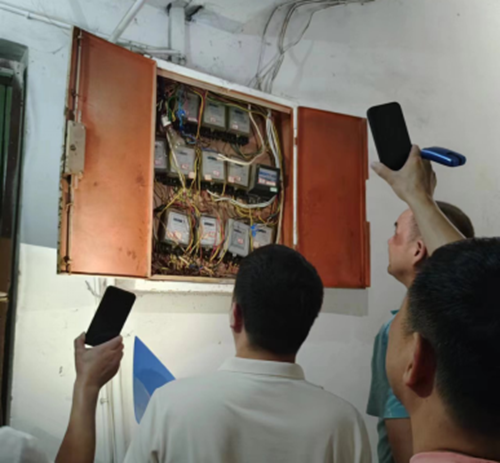 图片1 图片1